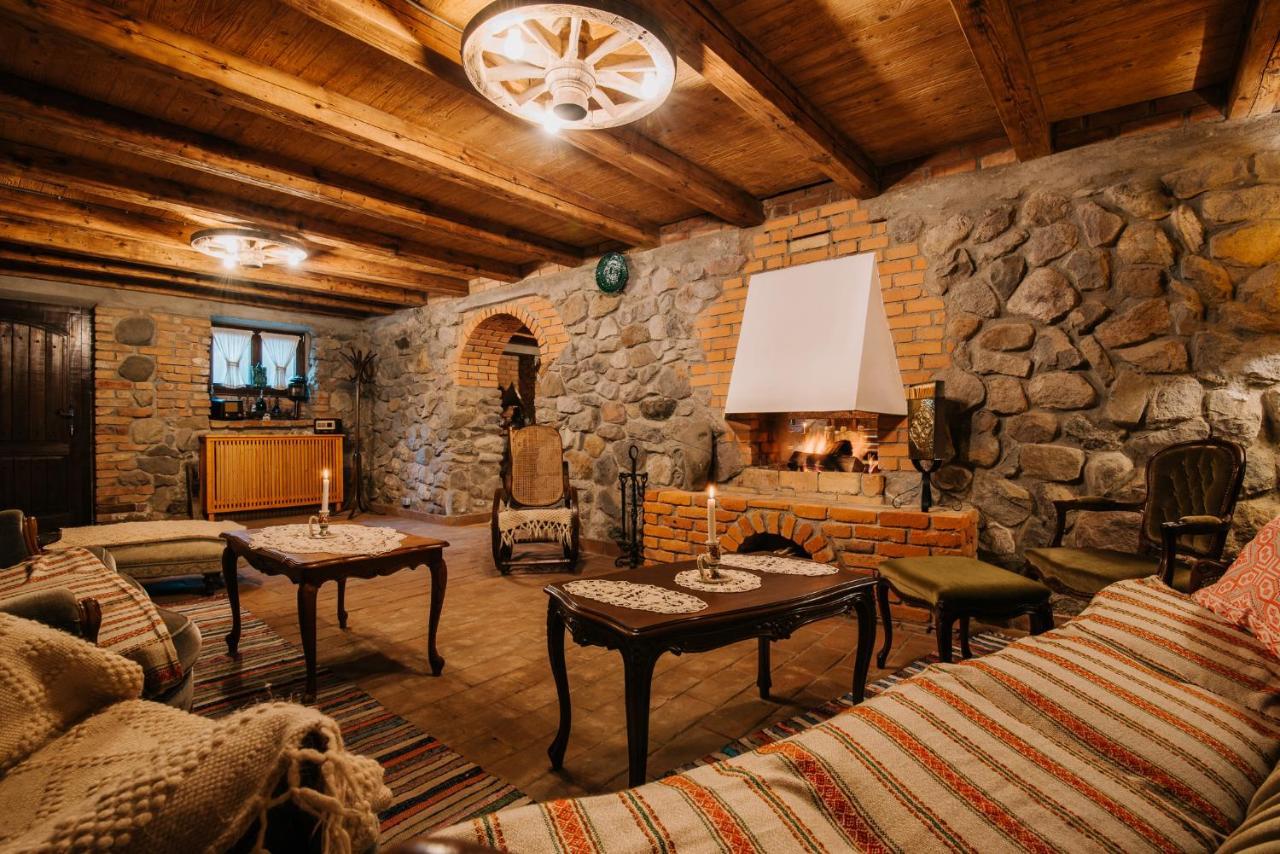 Molnos Kuria Pension Corund (Harghita) Exterior foto