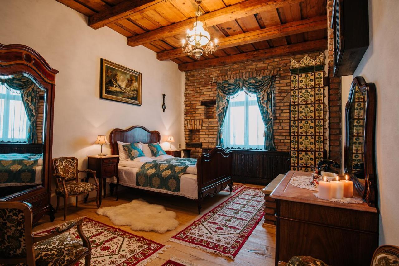 Molnos Kuria Pension Corund (Harghita) Exterior foto